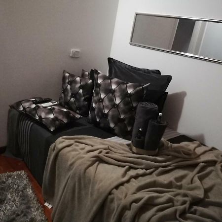 Garda House Hotell Sandra Exteriör bild