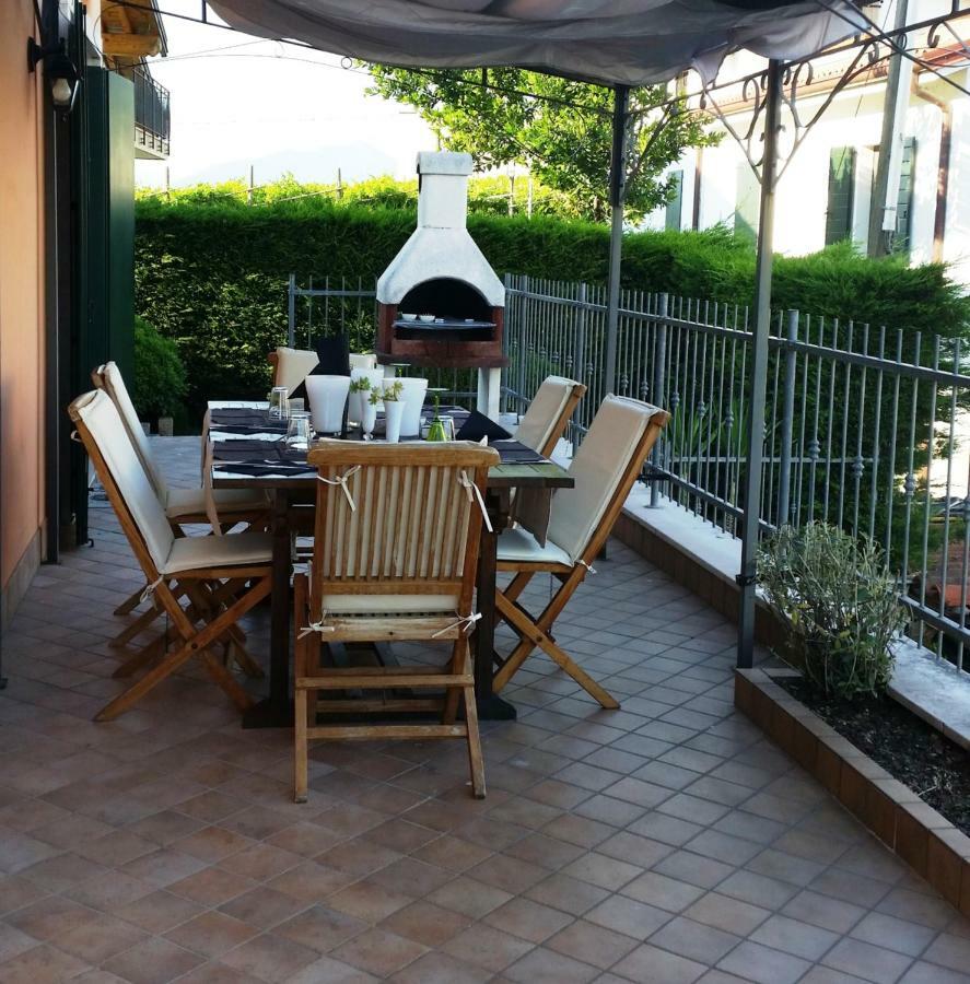 Garda House Hotell Sandra Exteriör bild