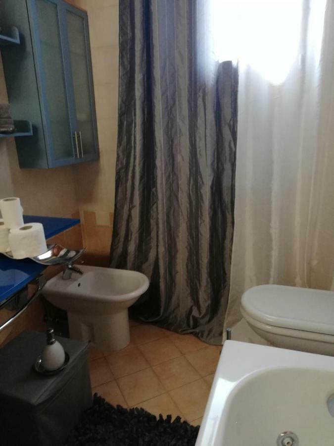 Garda House Hotell Sandra Exteriör bild