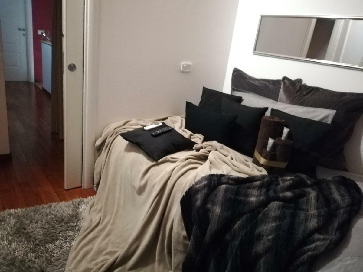 Garda House Hotell Sandra Exteriör bild