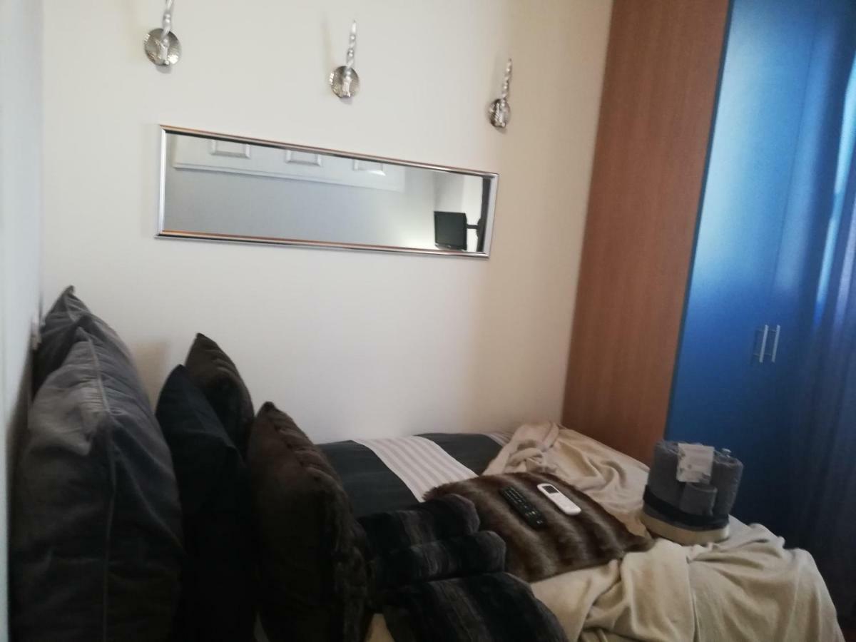 Garda House Hotell Sandra Exteriör bild