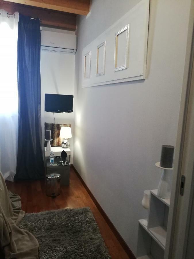 Garda House Hotell Sandra Exteriör bild