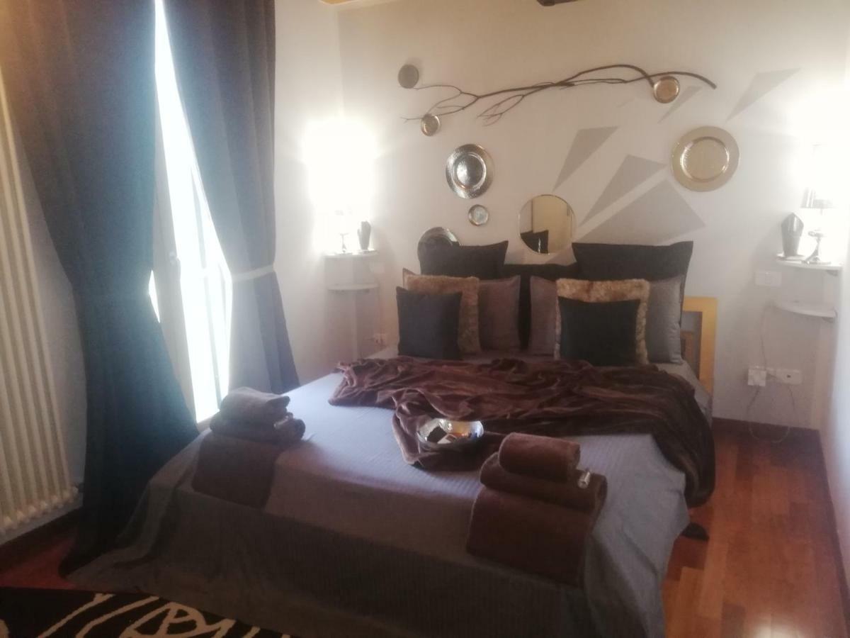 Garda House Hotell Sandra Exteriör bild
